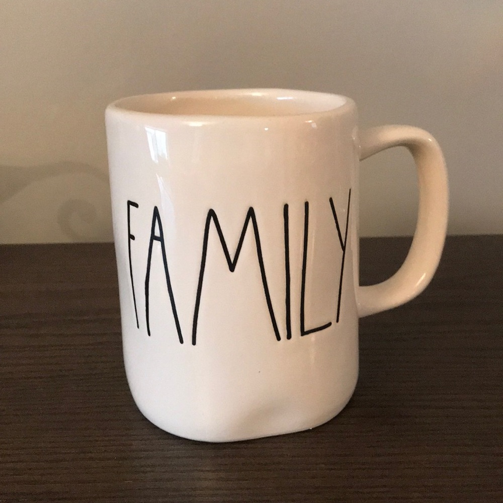 Rae Dunn Cermic “ Family” mug! New